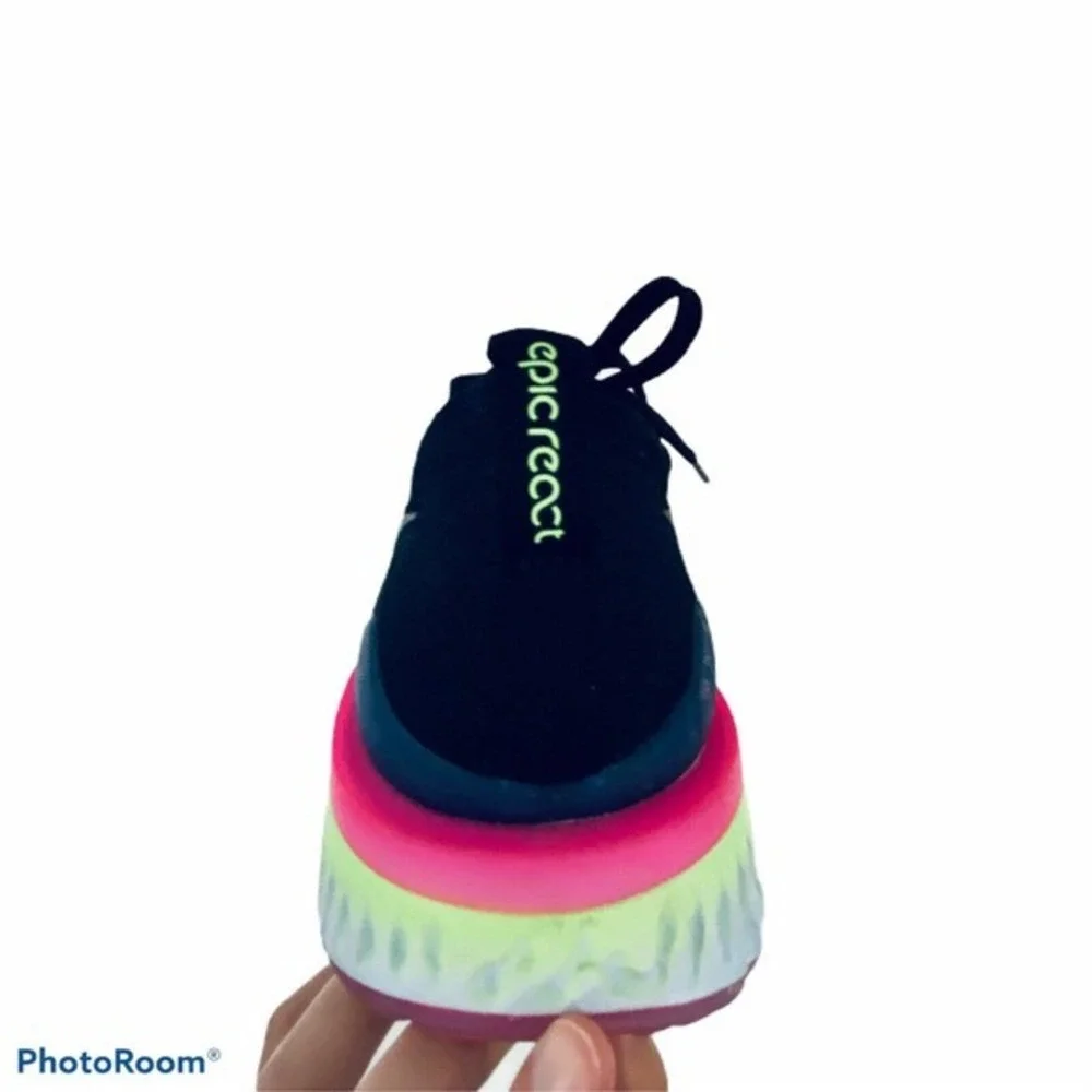 Nike Running Mens 9.5 Black‎ Epic React Flyknit 2 BQ8927-003 Streetwear Sneakers